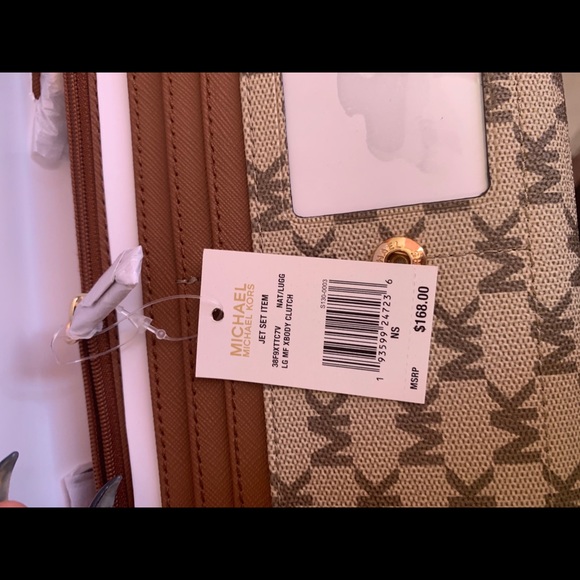 Michael Kors Jet Set Crossbody Clutch Luggage - Picture 4 of 4